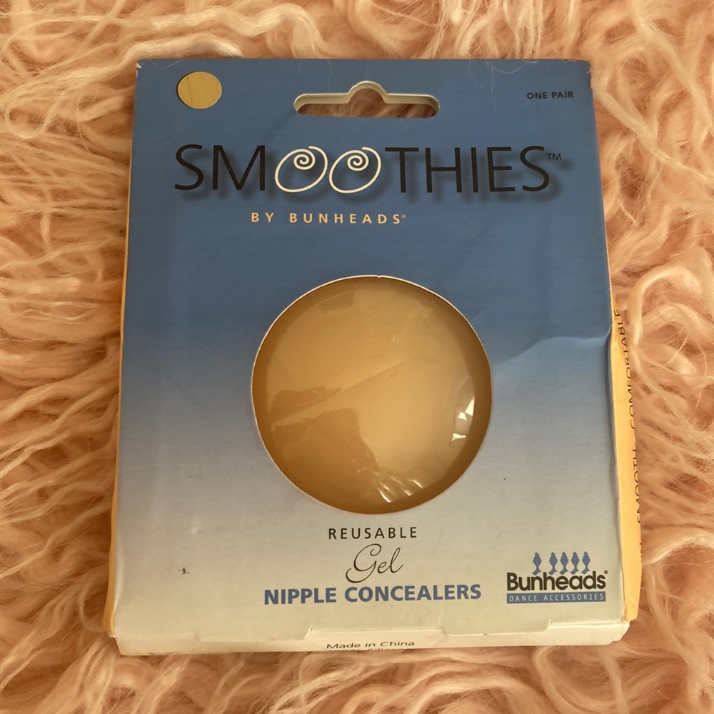 Smoothies by Bunheads Reusable Gel Nipple Concealers One Pair